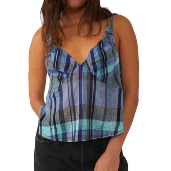 We the Free Plaid Tank - Picture 1 of 6